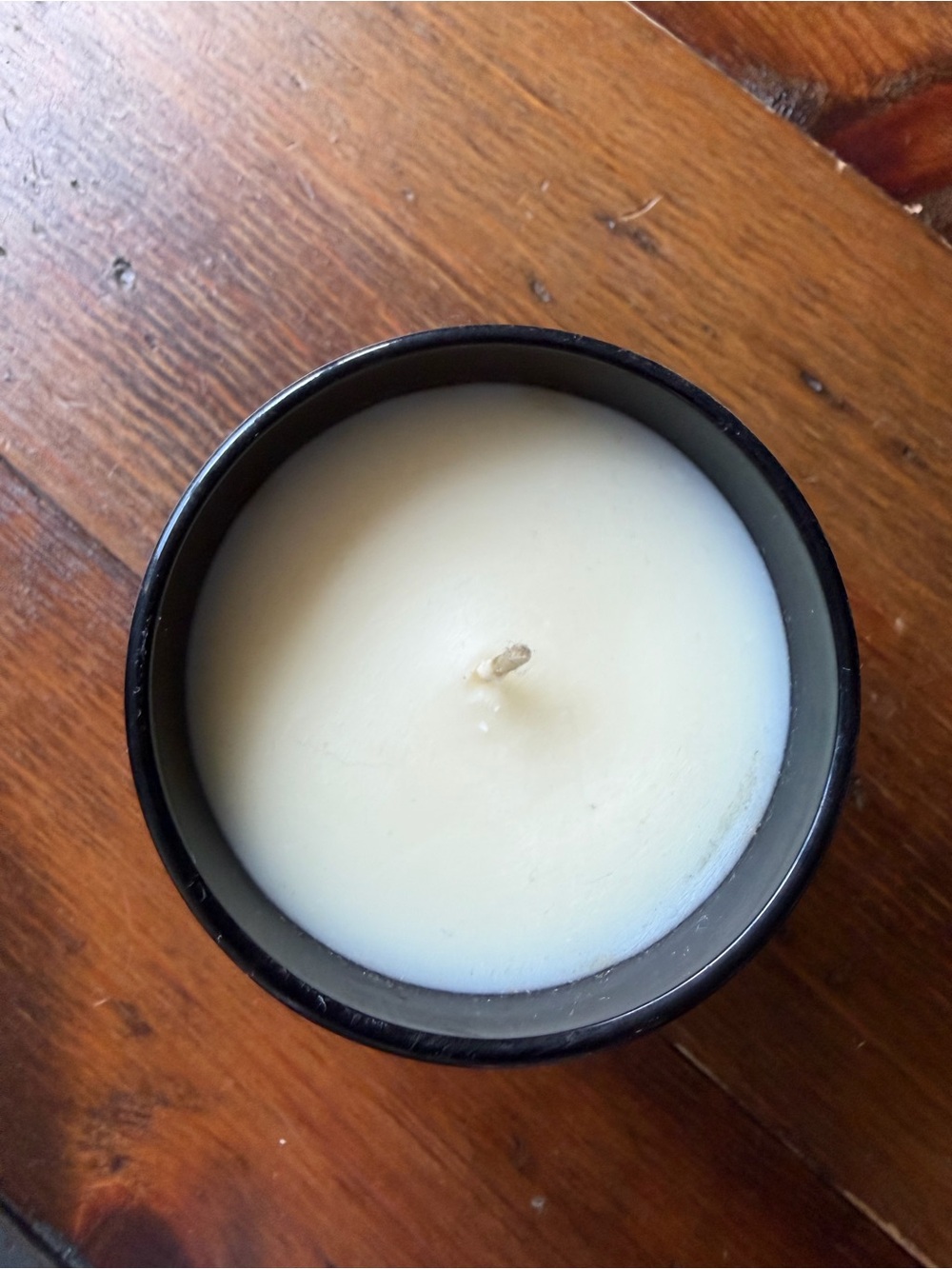 Lulu Candle No.14 Jasmine, Oud & Sandalwood - Picture 5 of 6